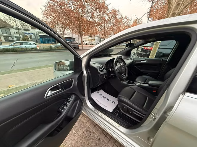 MERCEDES-BENZ B200 HB 1.6 AUT 2020