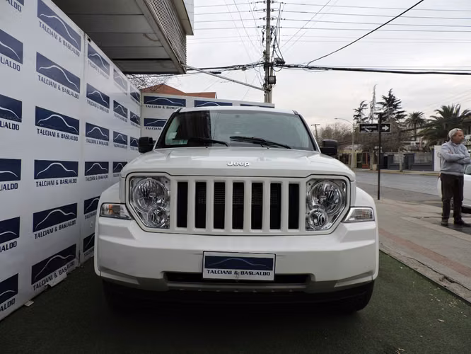 JEEP LIBERTY SPORT 3.7 2010