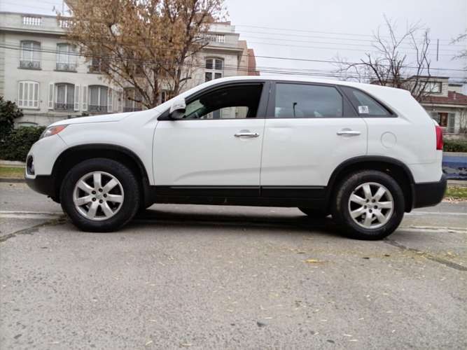 KIA SORENTO 2.4 AUT 2012 - Imagen 7