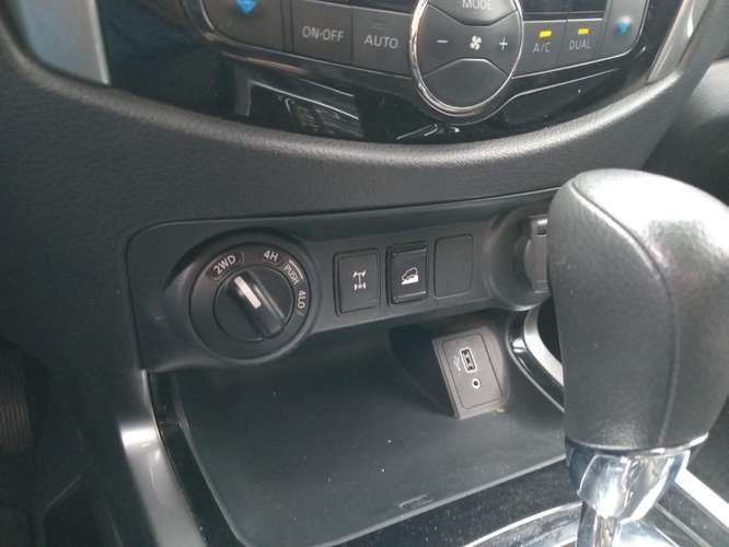 NISSAN NAVARA 2.3D XE DIESEL 4X4 DOB.CAB. AT 4P. 2023 - Imagen 15