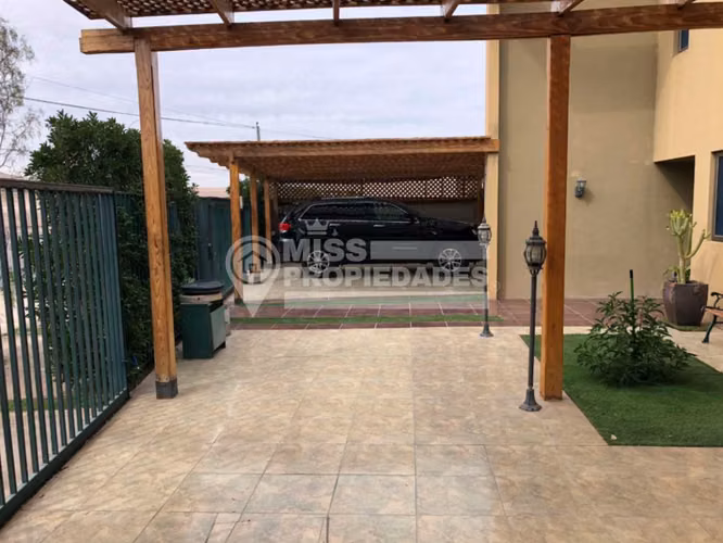 VENDE CASA VILLA LOMAS HUASI, CALAMA - Imagen 3