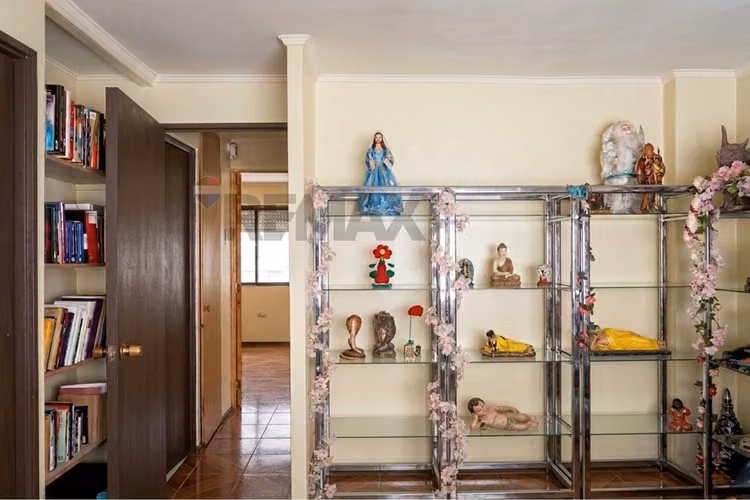 Casa comercial 5 privados, 4 estac. ñuñoa