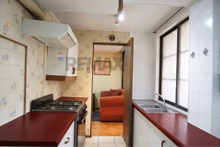 Casa comercial 5 privados, 4 estac. ñuñoa