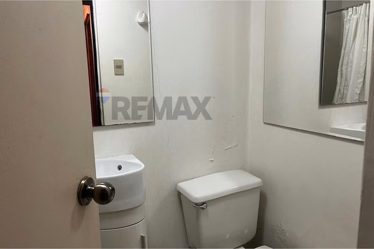 Se vende depto edificio los heroes