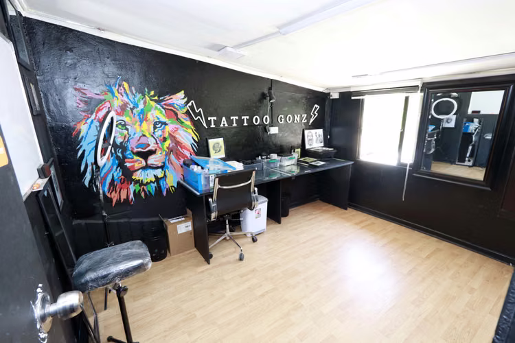 VENTA CASA EN VILLA LOS MUSICOS, SAN JOAQUIN, OPORTUNIDAD