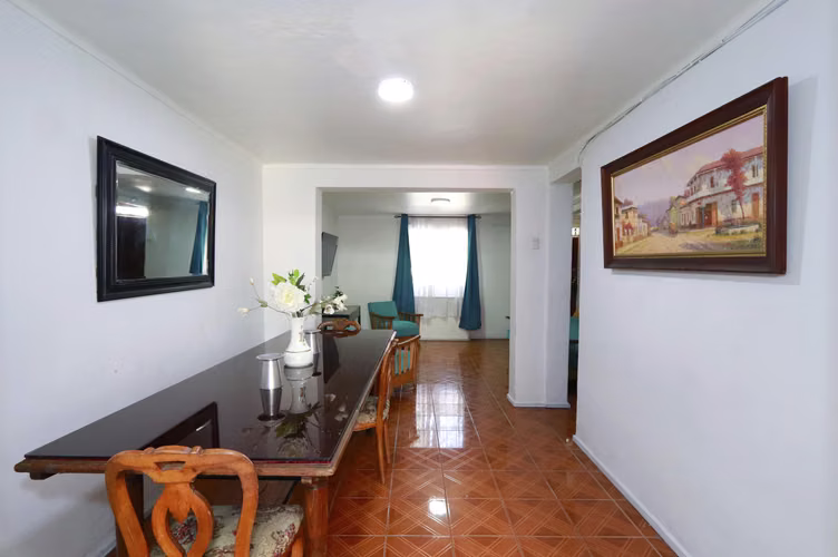 VENTA CASA EN VILLA LOS MUSICOS, SAN JOAQUIN, OPORTUNIDAD