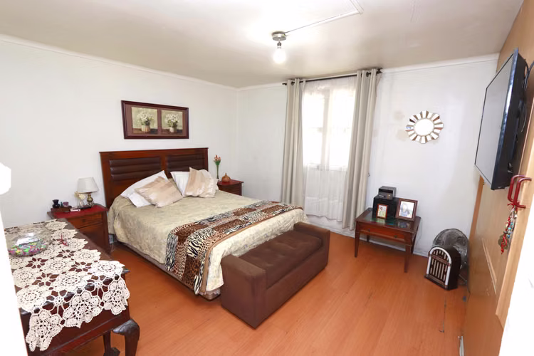 VENTA CASA EN VILLA LOS MUSICOS, SAN JOAQUIN, OPORTUNIDAD