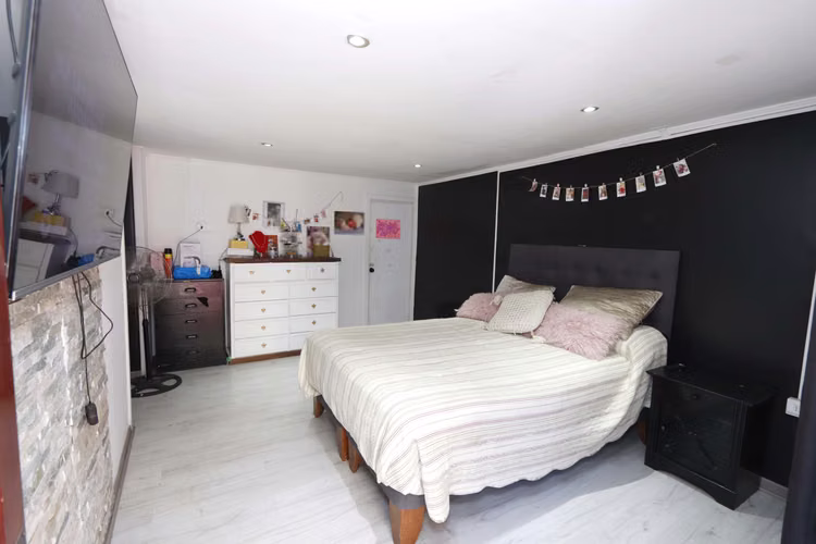 VENTA CASA EN VILLA LOS MUSICOS, SAN JOAQUIN, OPORTUNIDAD