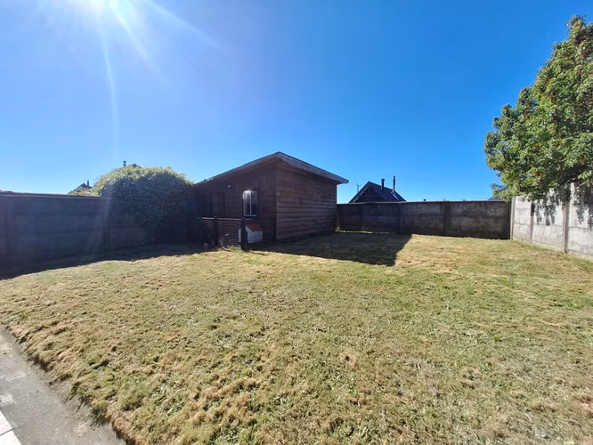 SE VENDE COMODA  CASA EN MIRADOR DE LA BAHIA