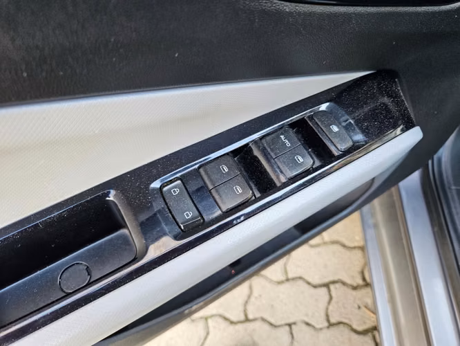 Chevrolet Sail 1.5 Ltz At 2024 - Imagen 13