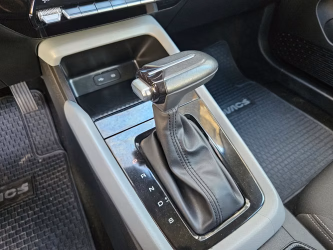 Chevrolet Sail 1.5 Ltz At 2024 - Imagen 15