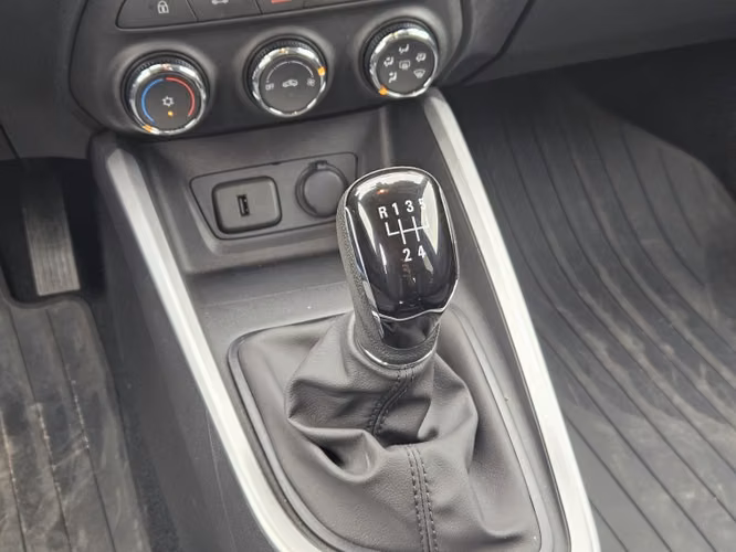 Chevrolet Onix Ltz Mt 2026 - Imagen 13