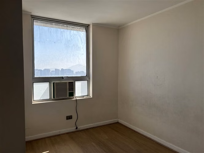 Departamento en venta de 3 dorm. en Recoleta