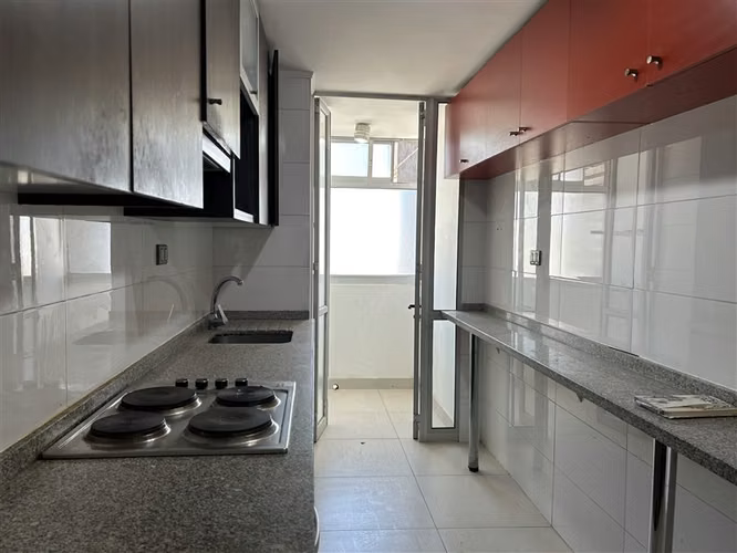 Departamento en venta de 3 dorm. en Recoleta