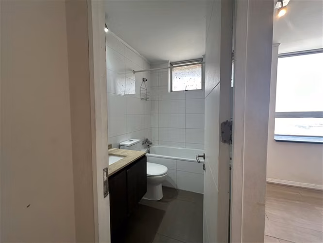 Departamento en venta de 3 dorm. en Recoleta