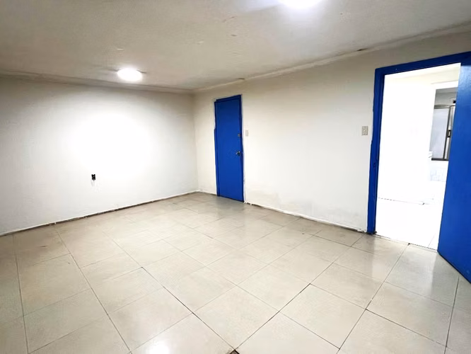 Se Arrienda Propiedad Comercial Oficinas, Almacenaje Y Bodegaje