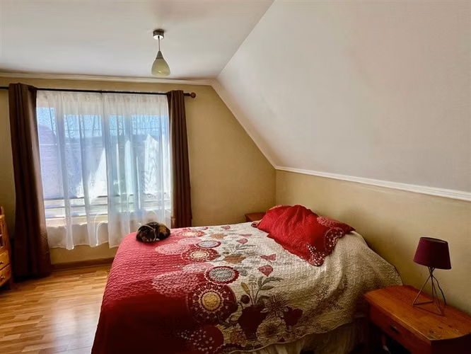 Casa en venta de 3D. 3B. 2E en Peña Blanca