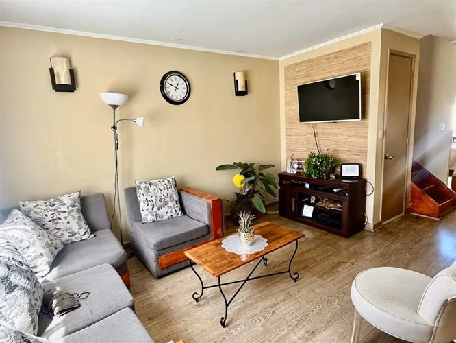 Casa en venta de 3D. 3B. 2E en Peña Blanca