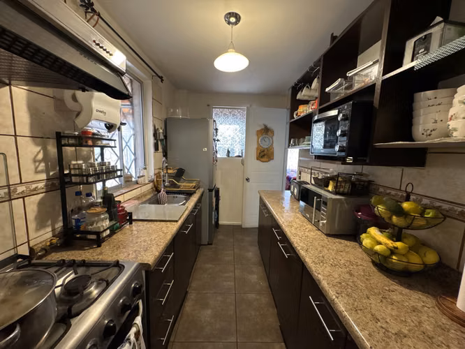 VENDE CASA 4 DORM, 2 BAÑOS  UMBRALES DE BUIN - Imagen 26