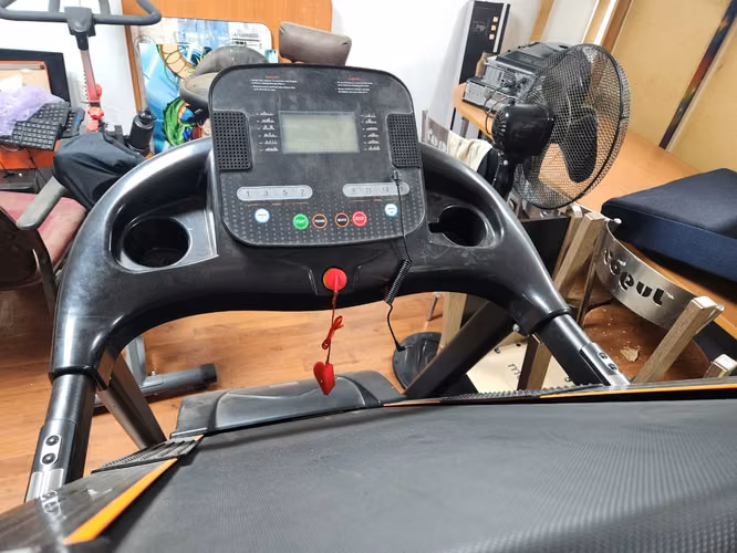 Trotadora Ultimate Fitness E500 Pro - Imagen 5