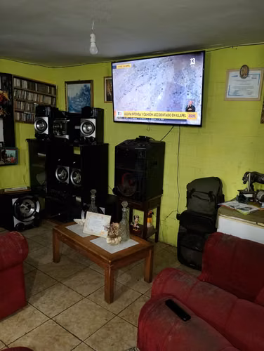 arriendo casa población Violeta Parra