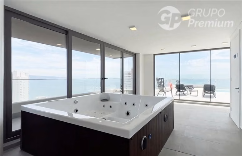 Departamento en venta vista al mar en Reñaca 2d 2b 1e 1b