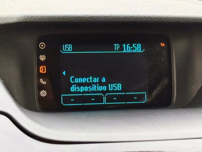 FORD ECOSPORT  2016
