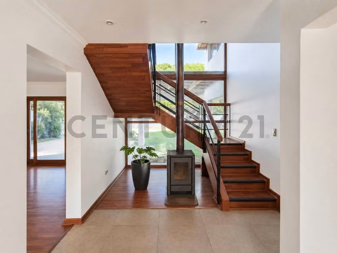 Arriendo Casa con piscina en Bosques de Montemar