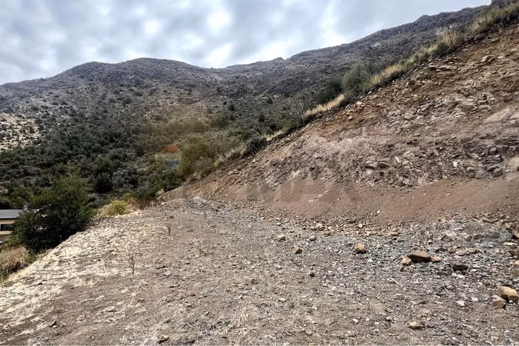 Terrenos en san esteban: venta 5.885m2 y 10.180 m2