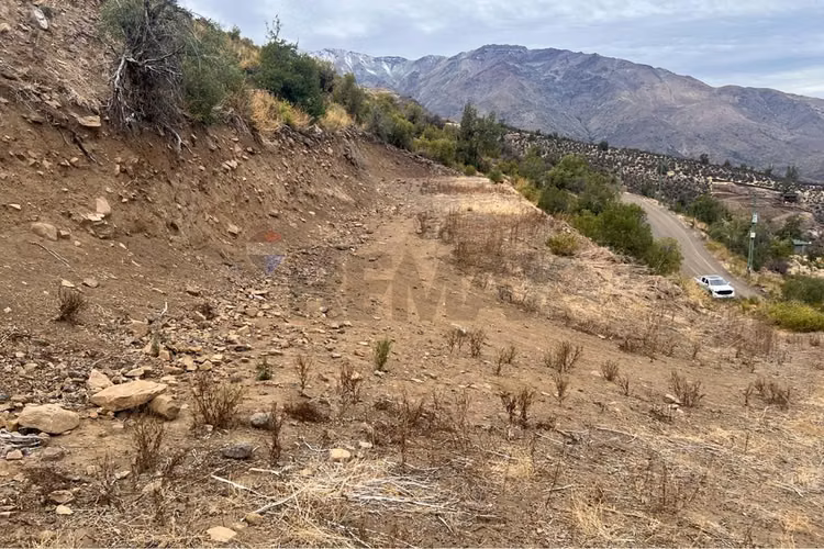 Terrenos en san esteban: venta 5.885m2 y 10.180 m2