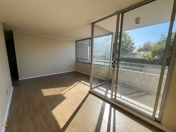 DEPARTAMENTO Se vende departamento 3 dormitorios con 1 estacionamiento y 1 bodega