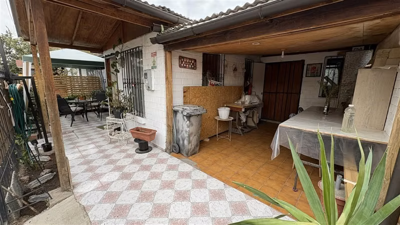 CASA Calle Maitenco 150, Villa del Sol, Pudahuel