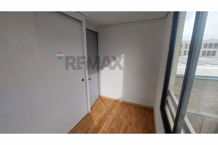 Departamento en arriendo – gorbea, santiago