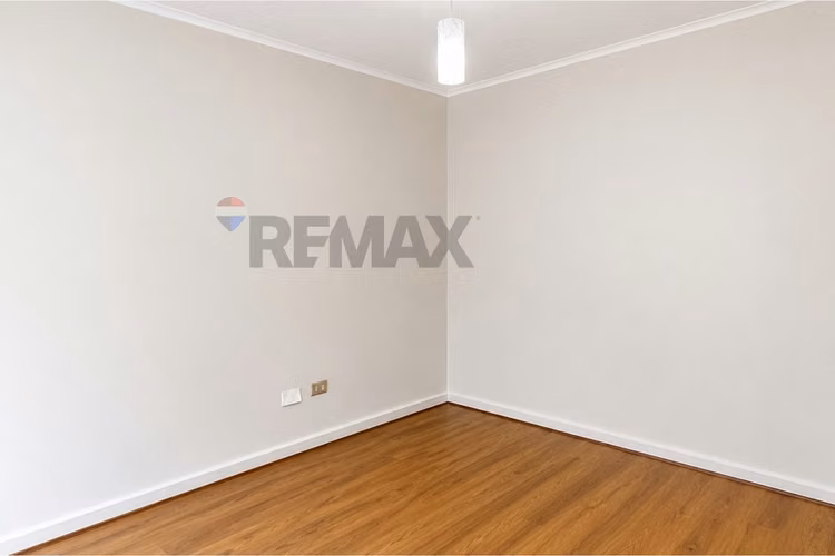 Venta depto. av. peru - recoleta 3d 2b est y bod - Imagen 8