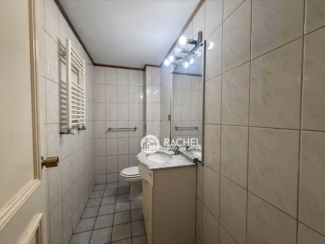 SE VENDE LINDA CASA CON 4D Y QUINCHO - Villa Santa Cecilia