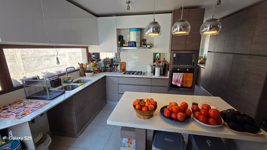 VENTA CASA AVENIDA CHICUREO, COLINA