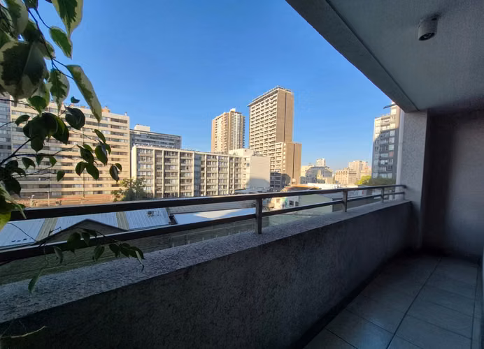 ARRIENDO METRO PARQUE ALMAGRO, 1D