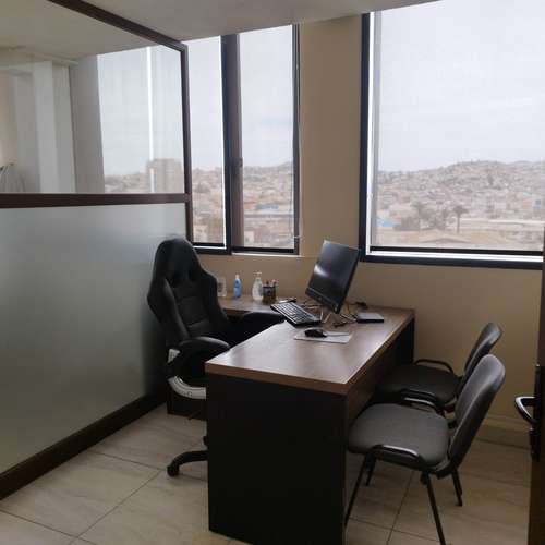 OFICINA CENTRAL CON 5 PRIVADOS - Imagen 12