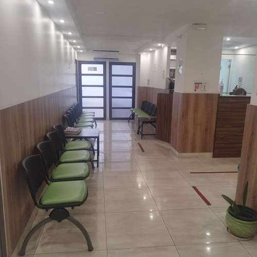 OFICINA CENTRAL CON 5 PRIVADOS - Imagen 7