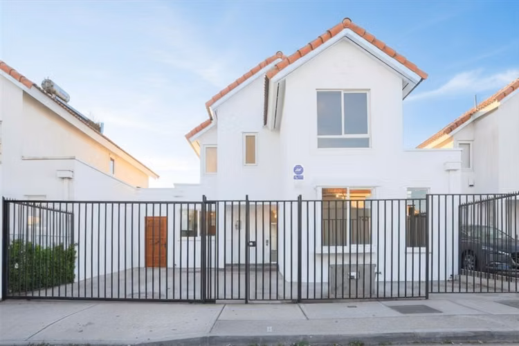 Casa en venta de 3 dorm. en Coquimbo