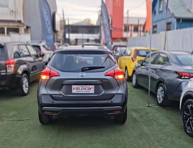 NISSAN KICKS 2019 AT