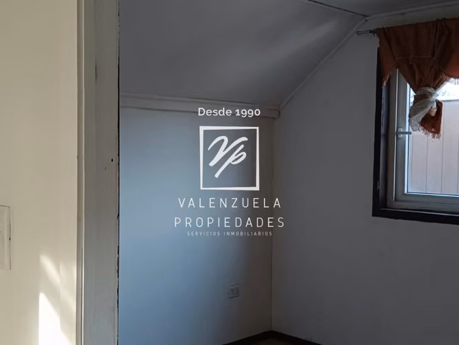 Sector Labranza Cómoda Casa 2 Dormitorios con Estacionamiento y Patio