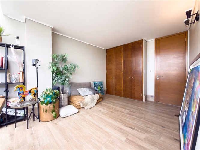 Espectacular penthouse 3 dorm. 3 baños y servicios Vitacura - Imagen 16