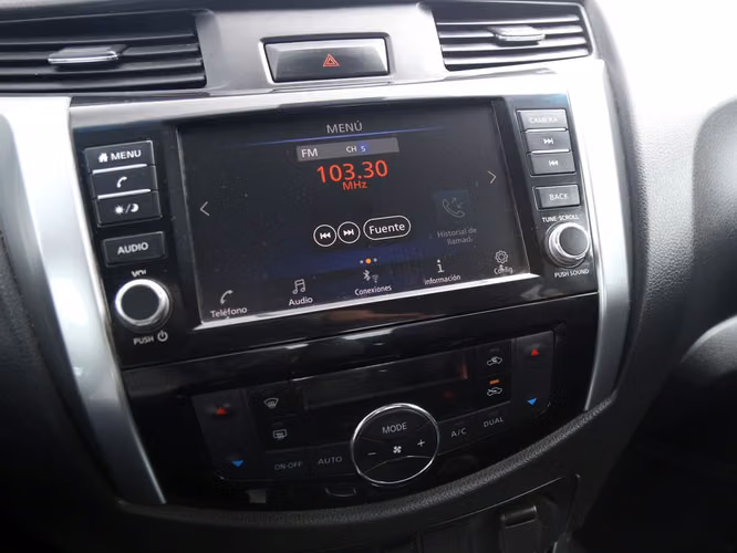 NISSAN NAVARA 2022