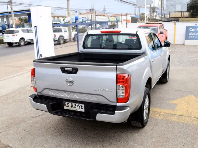 NISSAN NAVARA 2022