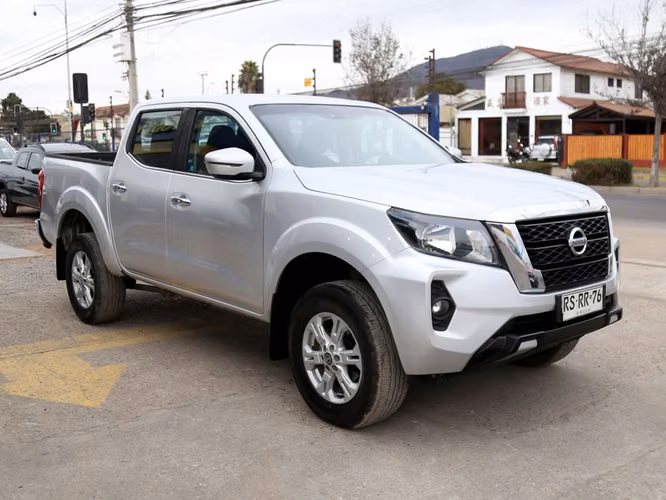NISSAN NAVARA 2022