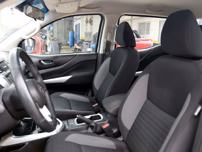 NISSAN NAVARA 2022