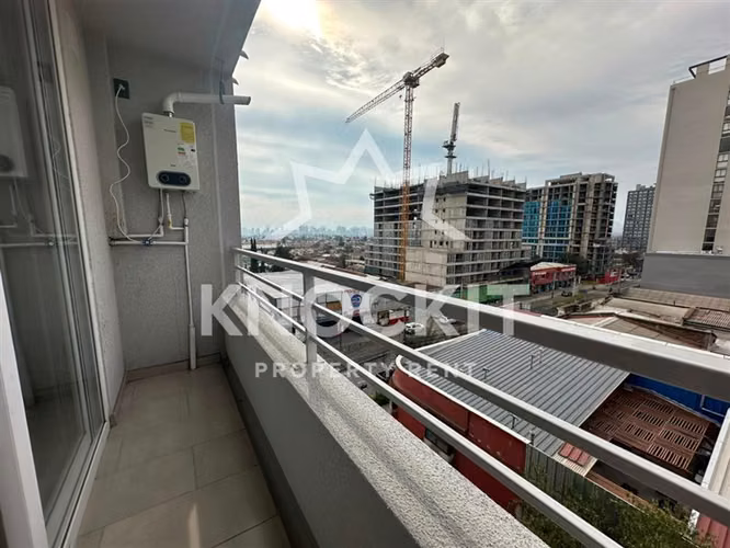 Arriendo Departamento con Balcón 1D1B Cinco 2951 Cerrillos