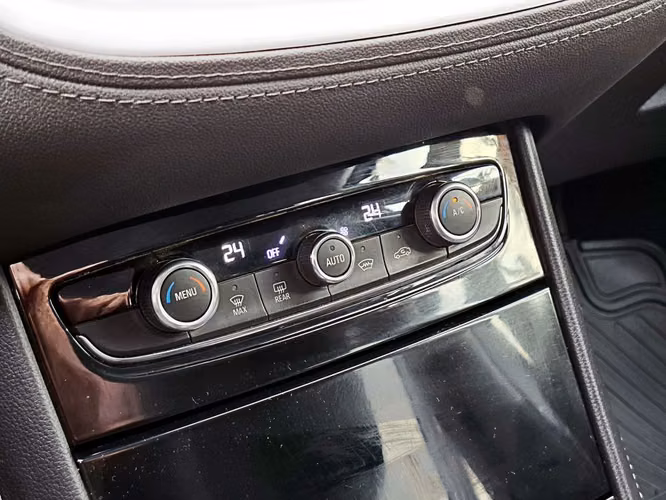 OPEL GRANDLAND 2022