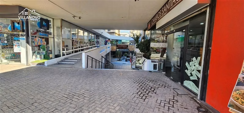 Local Comercial en arriendo en P. de Valdivia c/ Providencia